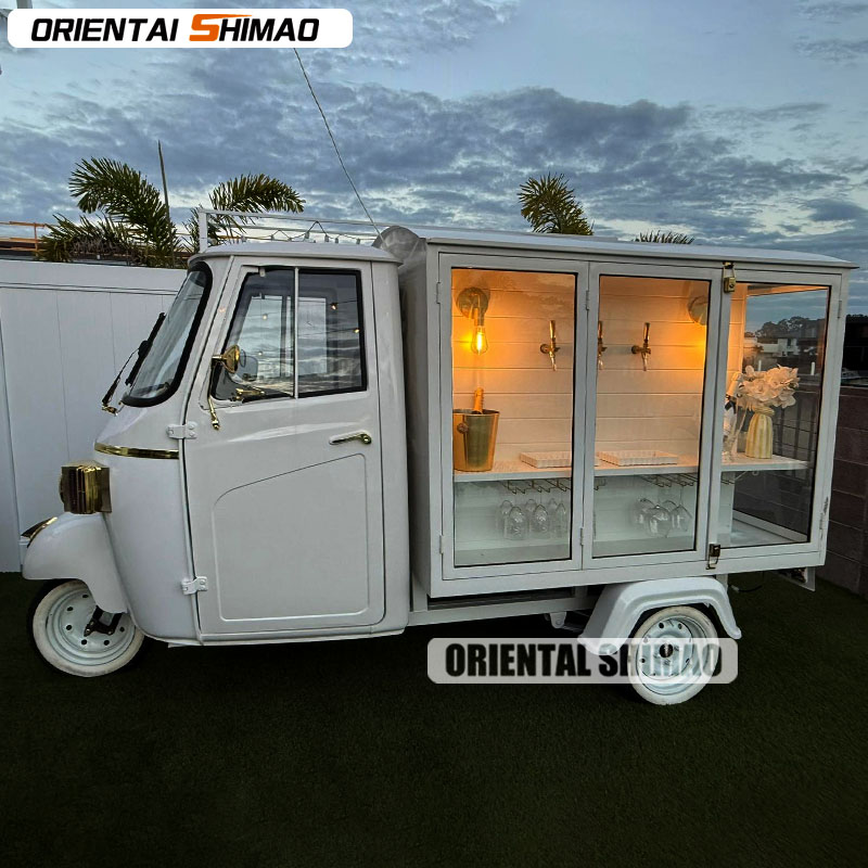 Truck Leantóir Trírothach